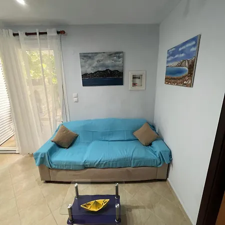 Andres House Polychrono