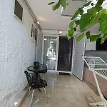 Andres House